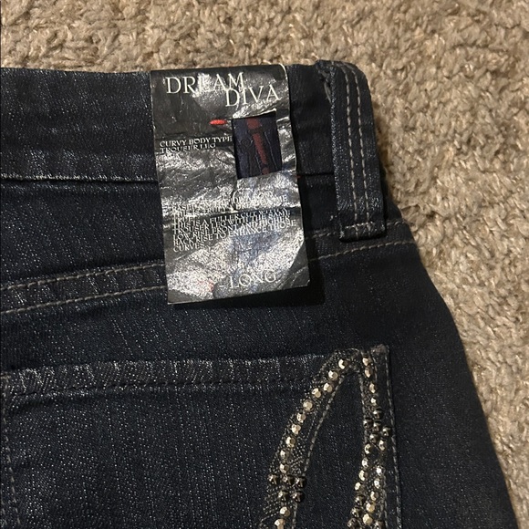 Women's Flared Jeans - dream diva - Picture 4 of 5